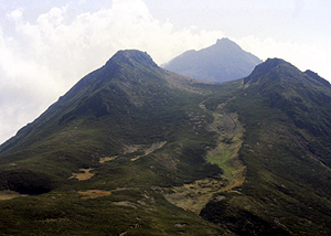 Mt. Rausu Dake (from Mitu mine)